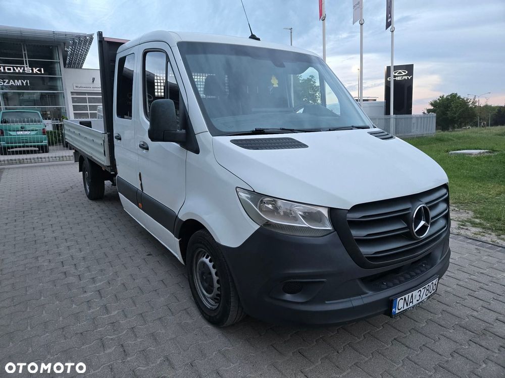Mercedes-Benz Sprinter - 10