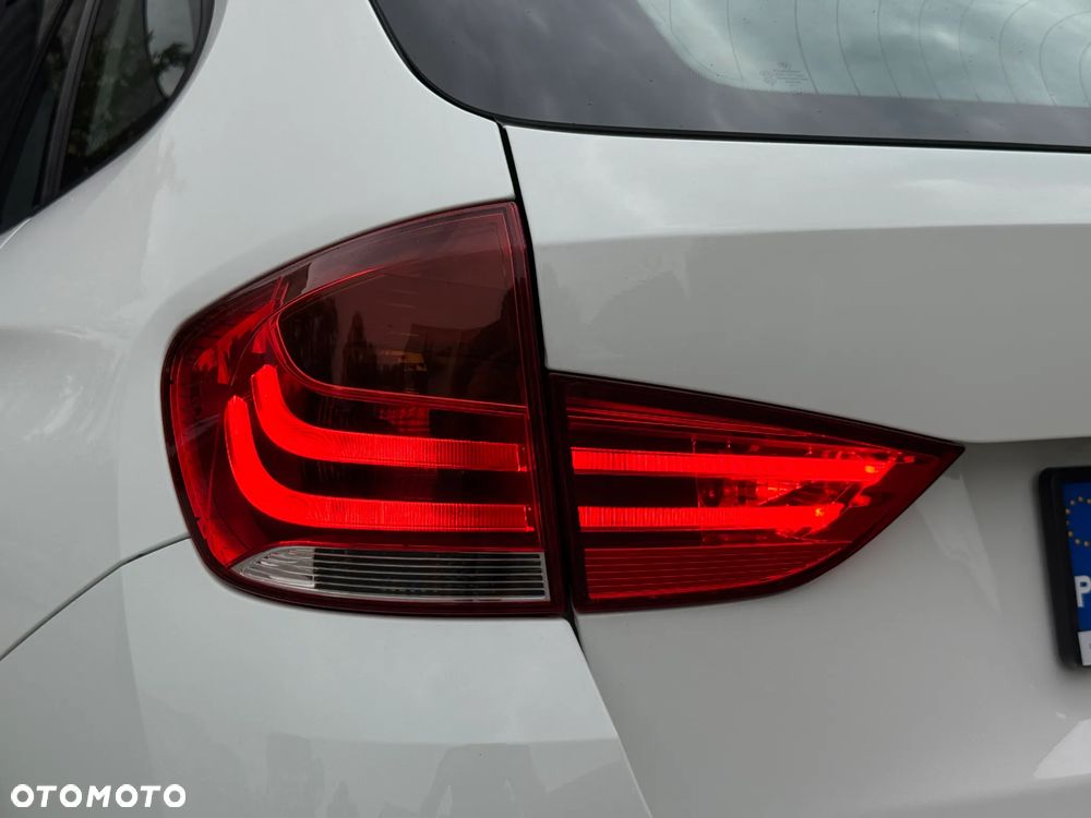 BMW X1 sDrive18d - 12