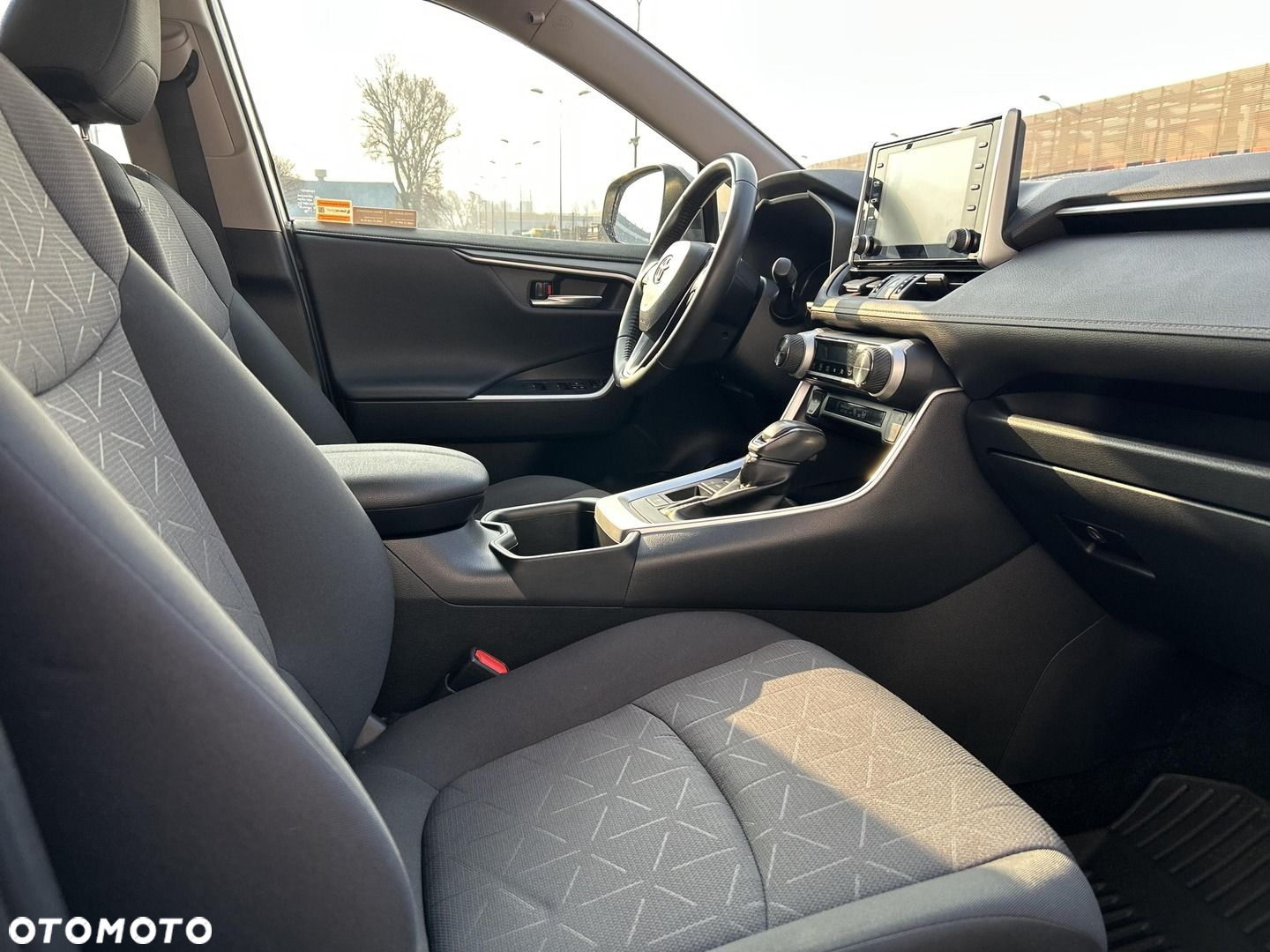 Toyota RAV4 2.5 Hybrid Comfort 4x2 - 11