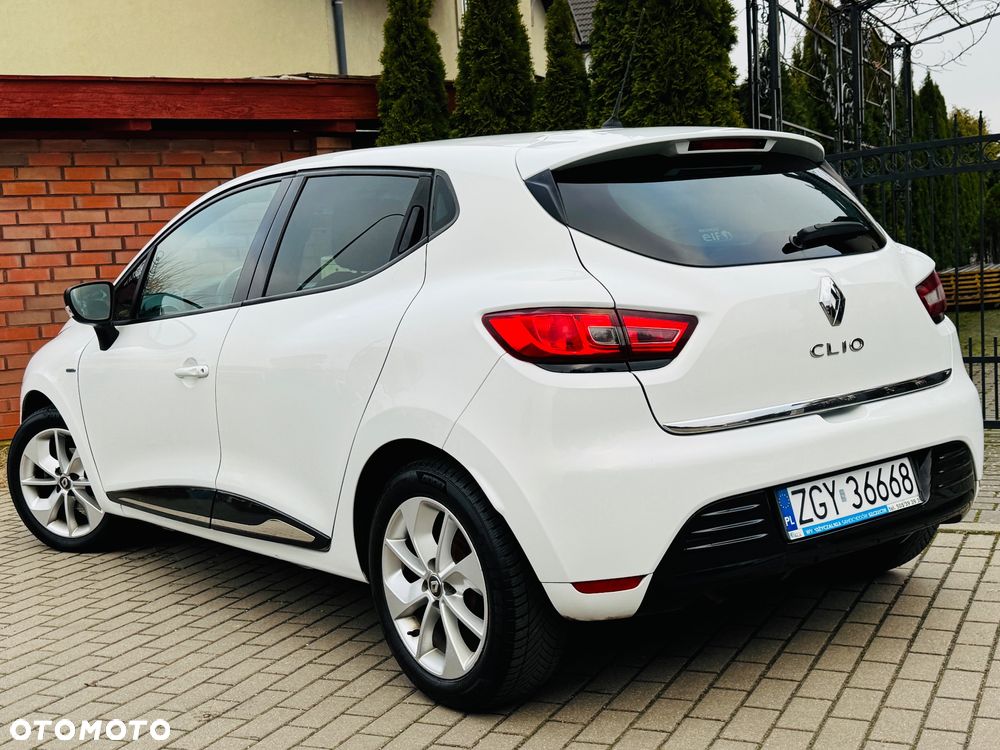 Renault Clio 1.2 16V Limited Plus - 2