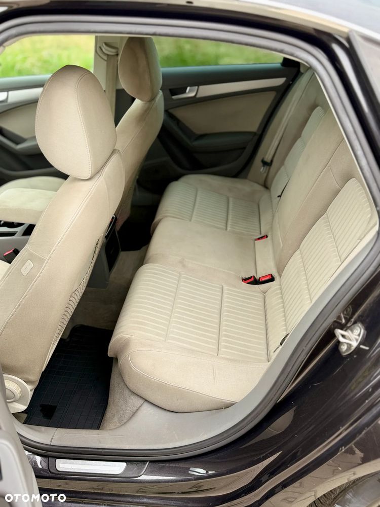Audi A4 Limousine 2.0 TDI - 17