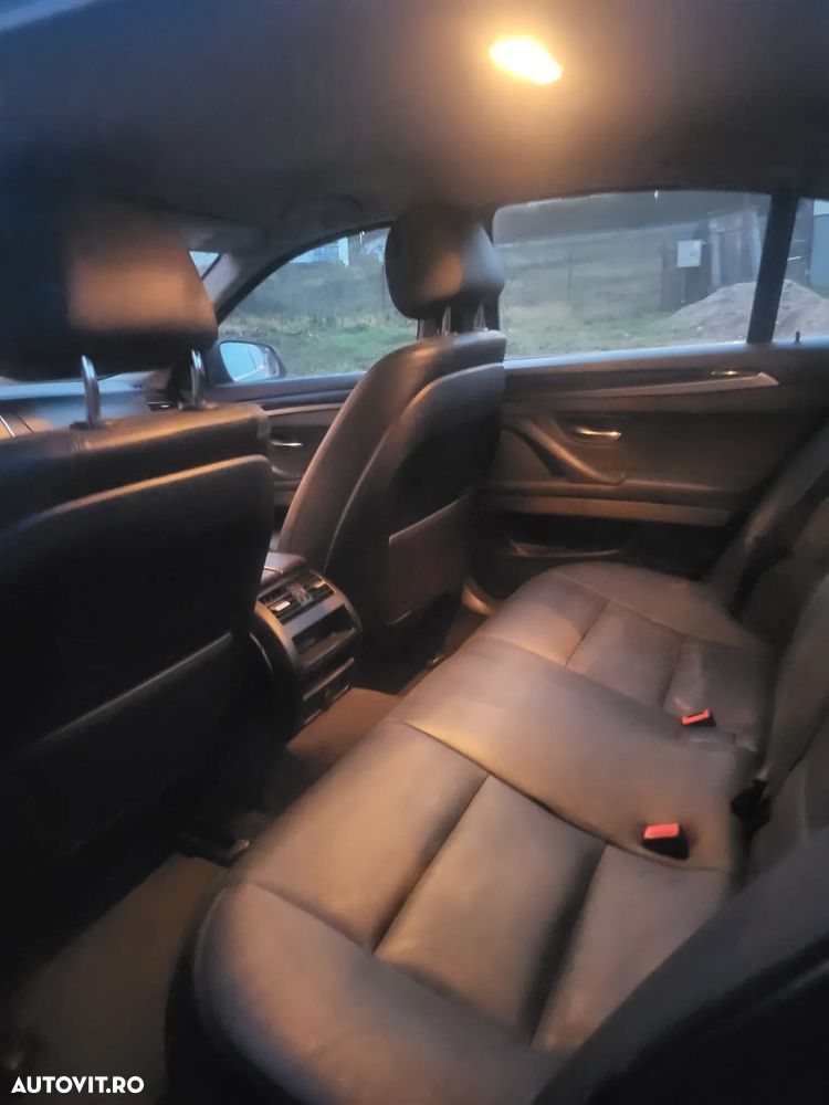 BMW Seria 5 520d xDrive Touring Aut. Luxury Line - 8