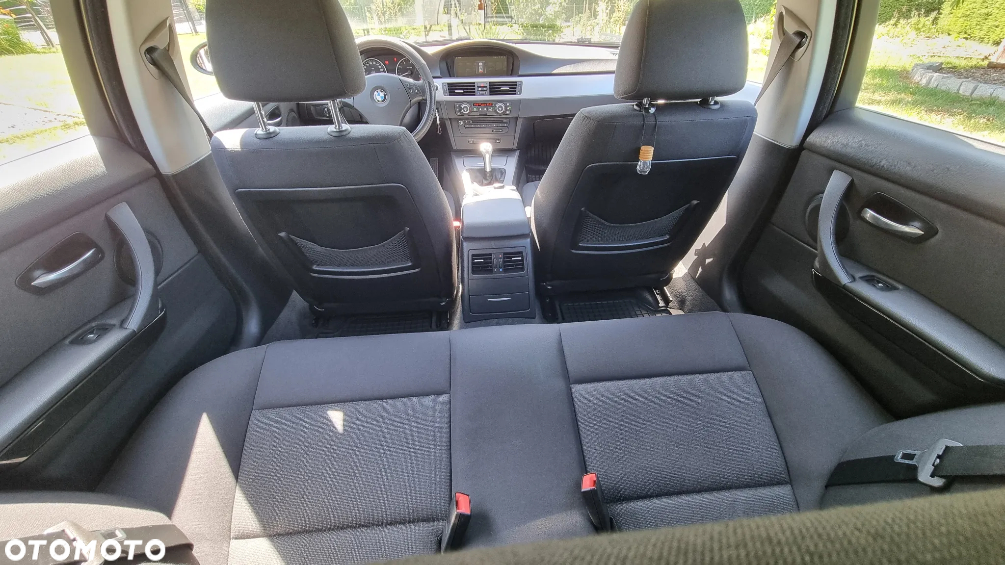 BMW Seria 3 325i - 16