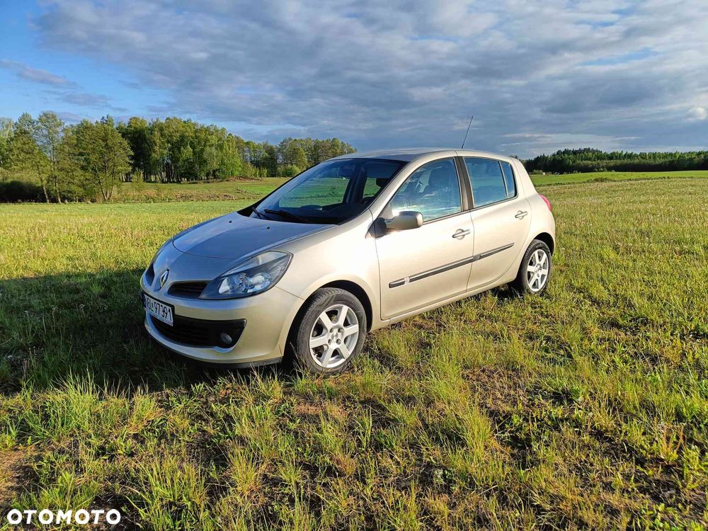 Renault Clio 1.2 16V Dynamique - 4