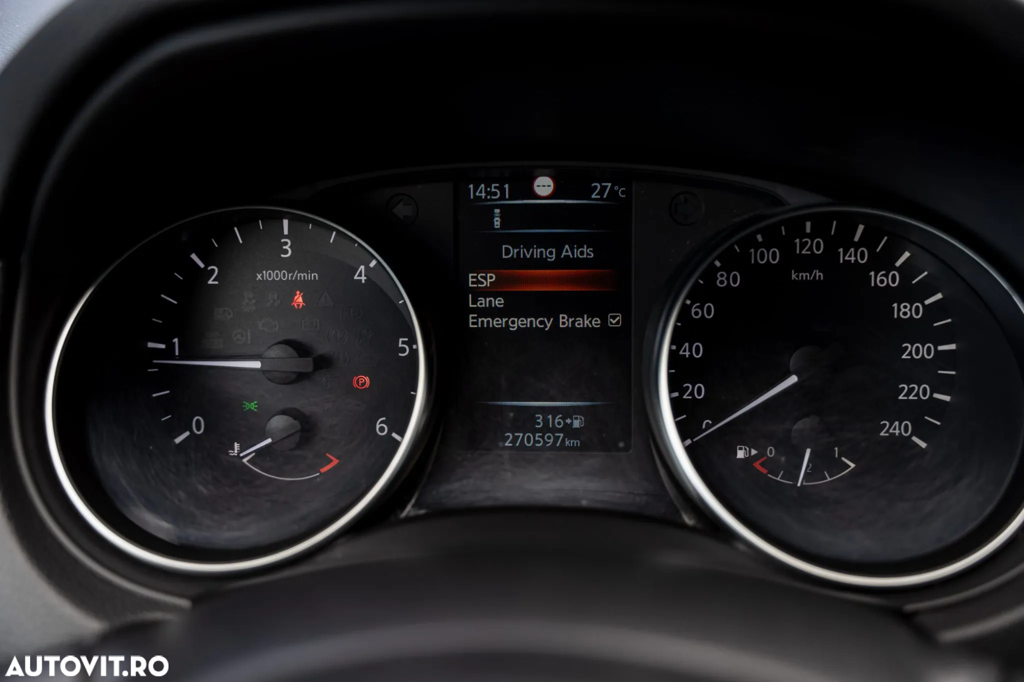 Nissan Qashqai 1.5 DCI TEKNA - 22