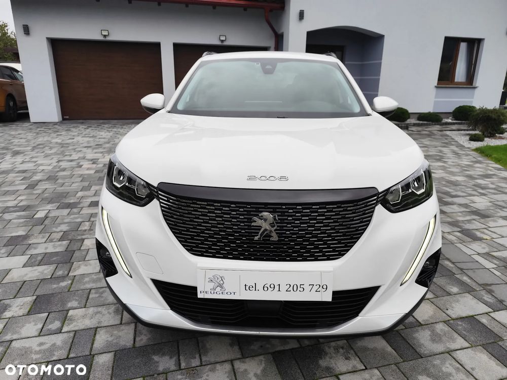 Peugeot 2008 1.2 PureTech Allure S&S EAT8 - 10