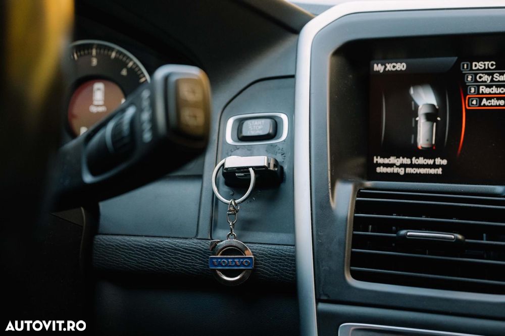 Volvo XC 60 2.4D AWD Momentum - 14