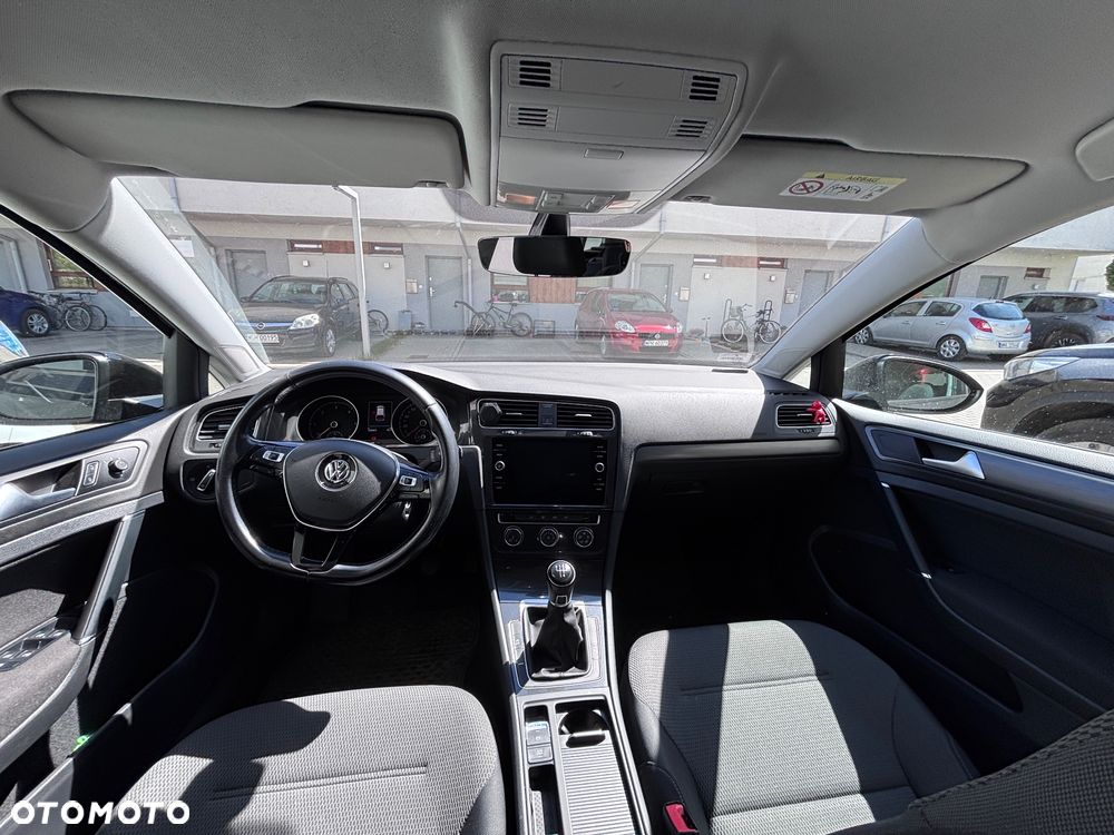 Volkswagen Golf 1.6 TDI BMT Comfortline - 8