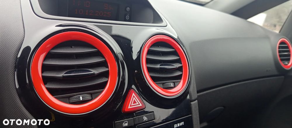 Opel Corsa 1.4 16V Sport - 19