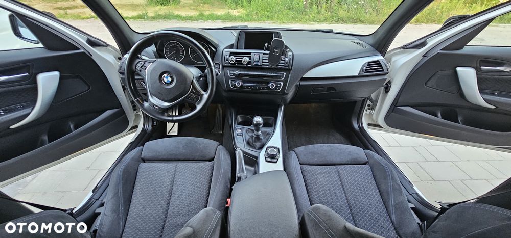 BMW Seria 1 116i - 14