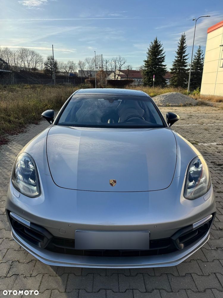 Porsche Panamera Turbo - 5