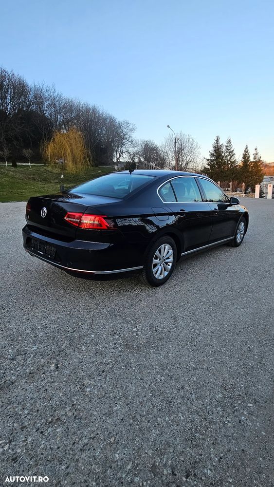 Volkswagen Passat 2.0 TDI DSG (BlueMotion Technology) Highline - 5