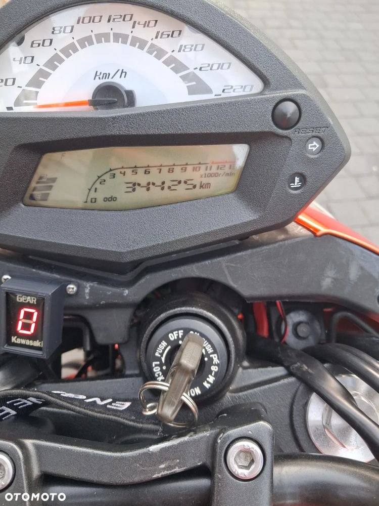 Kawasaki ER - 7