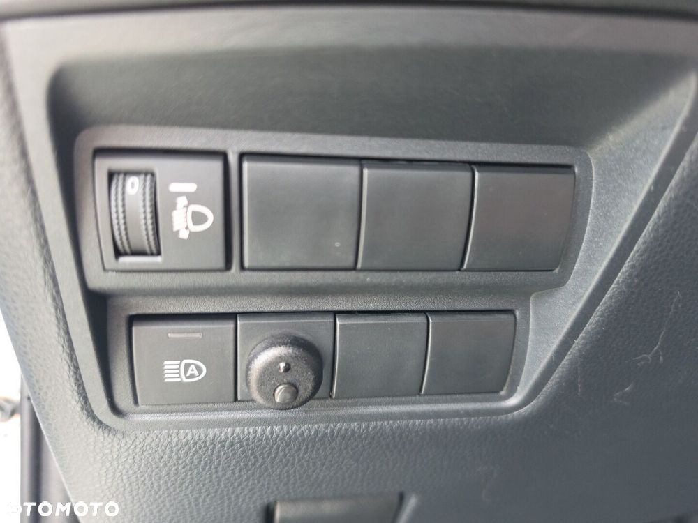 Toyota Yaris Cross Hybrid 1.5 Comfort 4x4 - 14