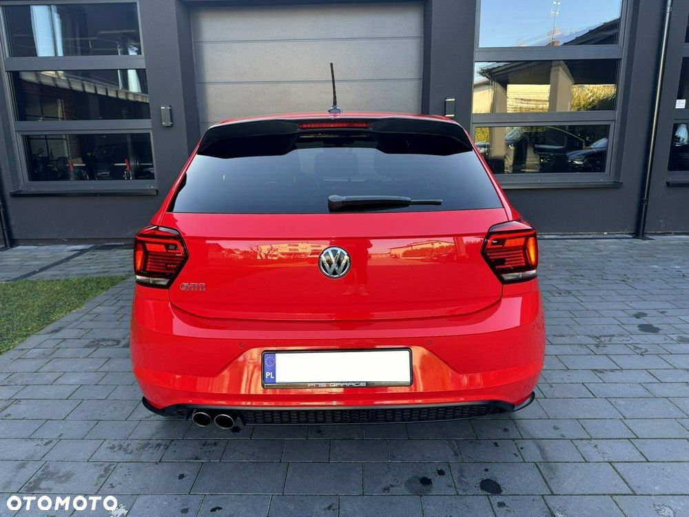 Volkswagen Polo - 7