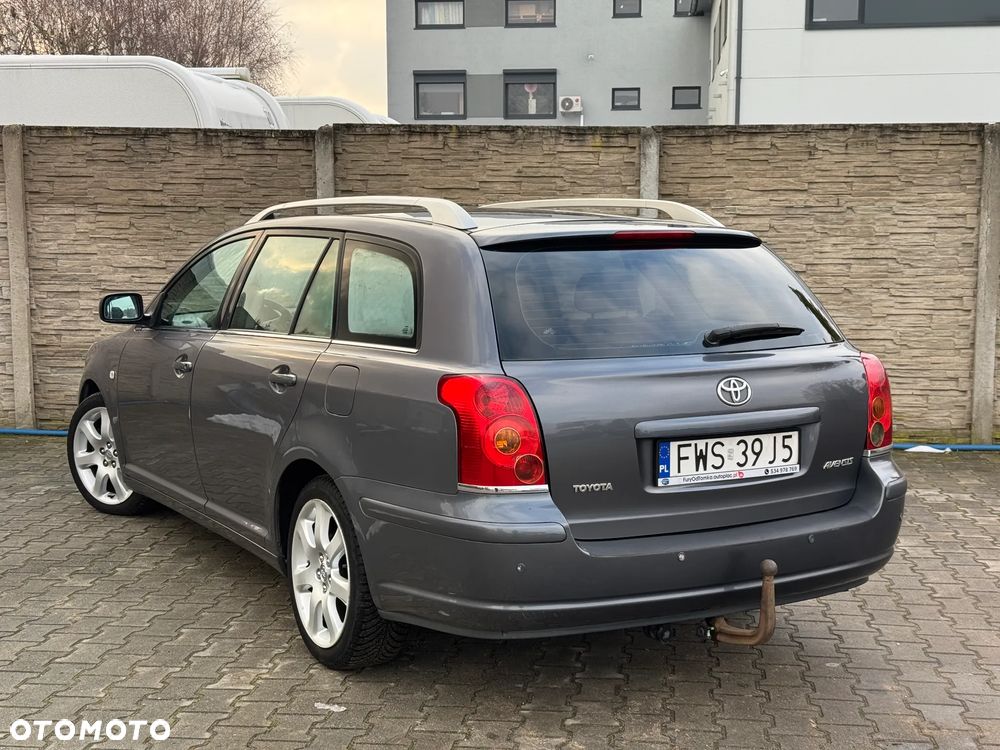 Toyota Avensis 2.0 VVT-i Sol - 7