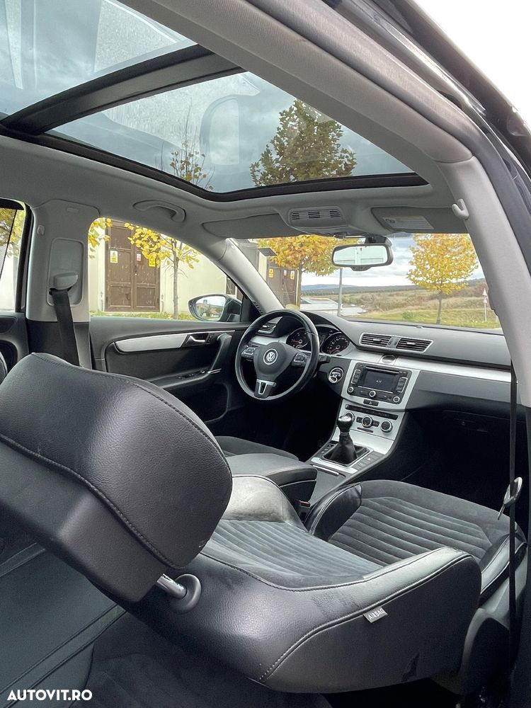 Volkswagen Passat Variant 2.0 Blue TDI SCR Highline - 8