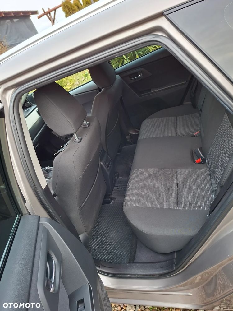 Toyota Auris - 7