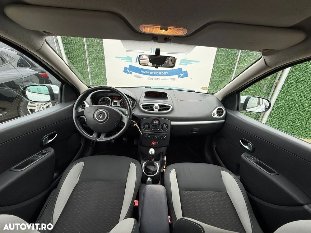 Renault Clio III 1.5dCi Team - 4