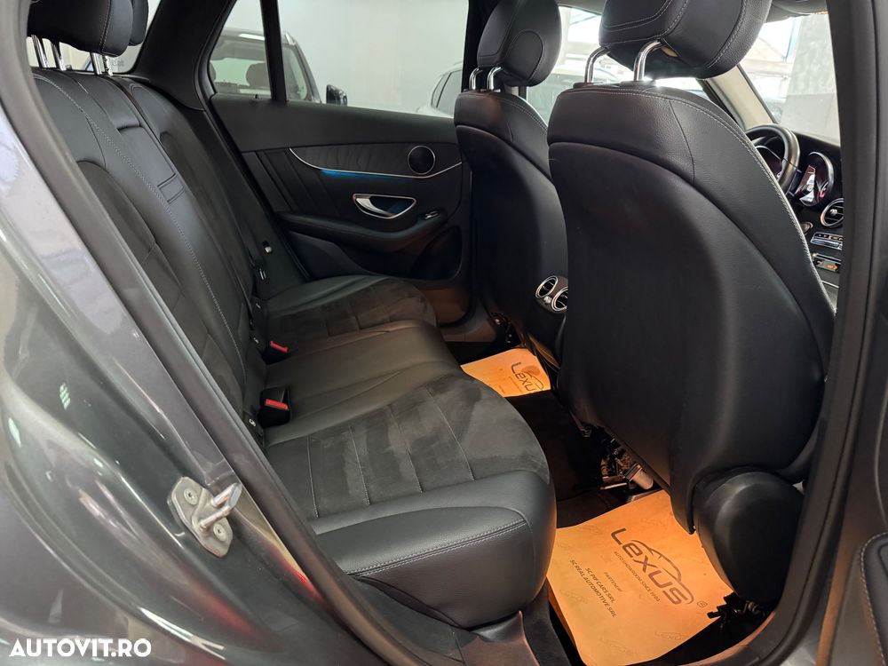 Mercedes-Benz GLC 350 e 4Matic 7G-TRONIC AMG Line - 17