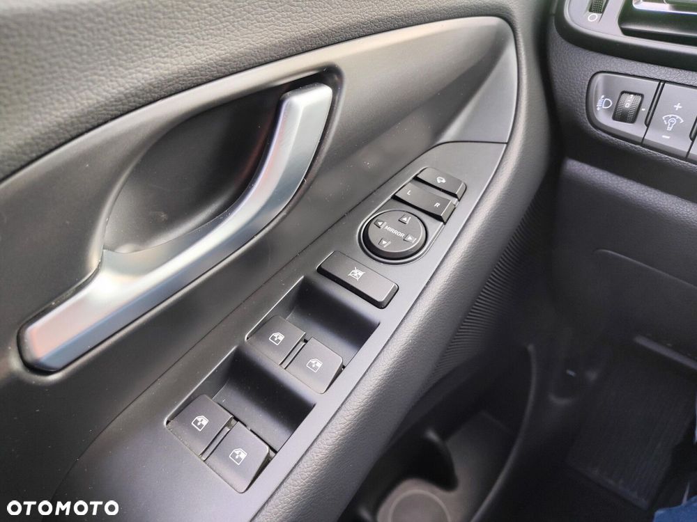 Hyundai i30 1.5 T-GDI 48V Smart DCT - 12