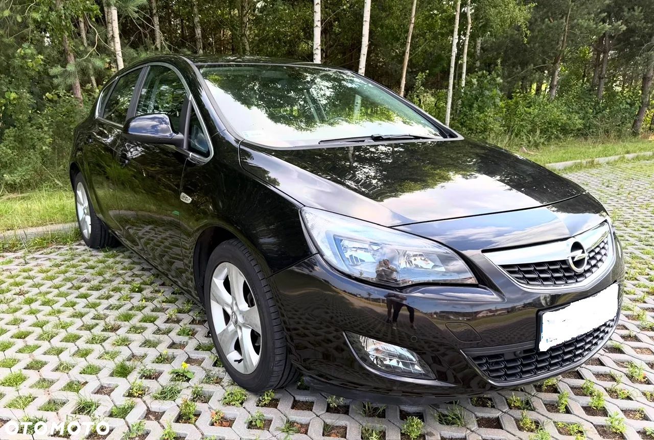 Opel Astra IV 1.6 Sport - 1