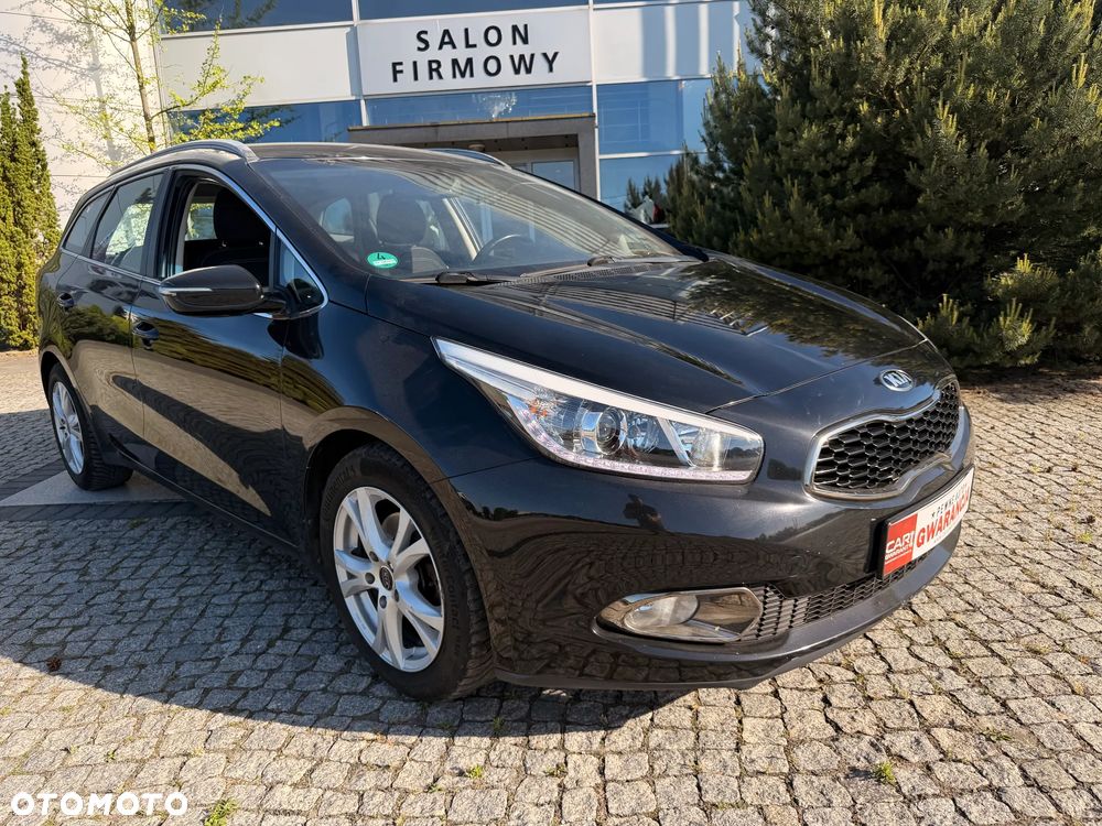 Kia Ceed 1.6 GDI ISG Spirit - 28