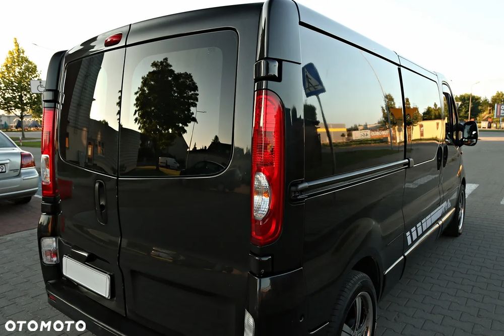 Opel Vivaro - 21