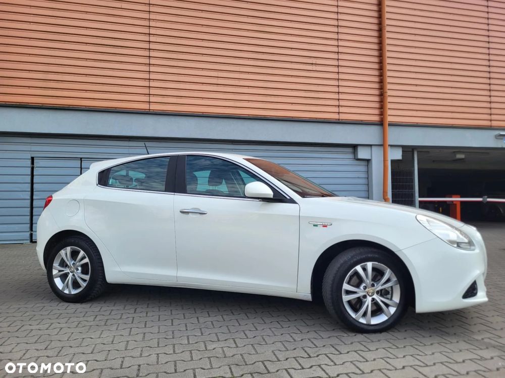 Alfa Romeo Giulietta 2.0 JTDM Distinctive TCT - 13