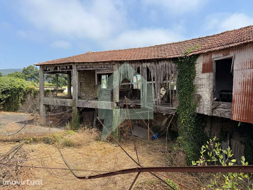 Casa em pedra para restauro em Vila Cova, Barcelos. - Grande imagem: 3/44