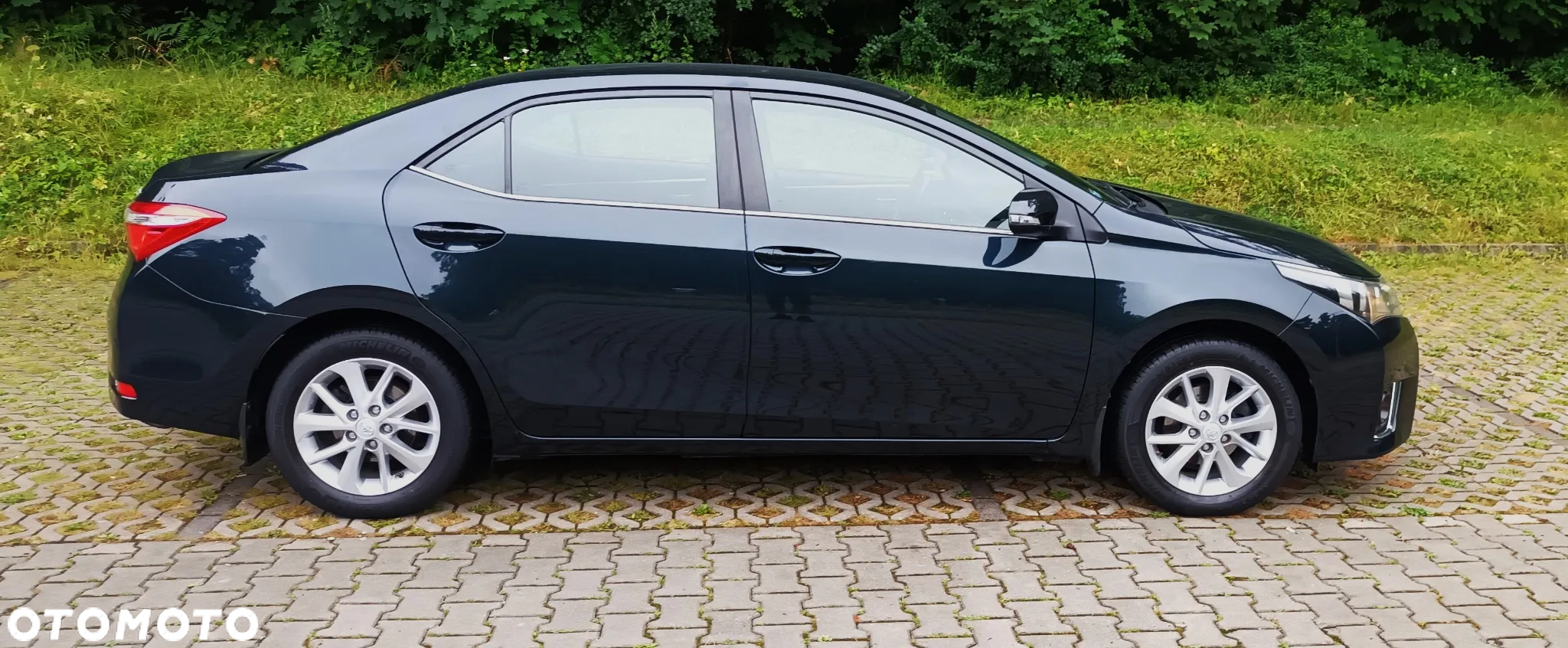 Toyota Corolla 1.6 Premium - 11