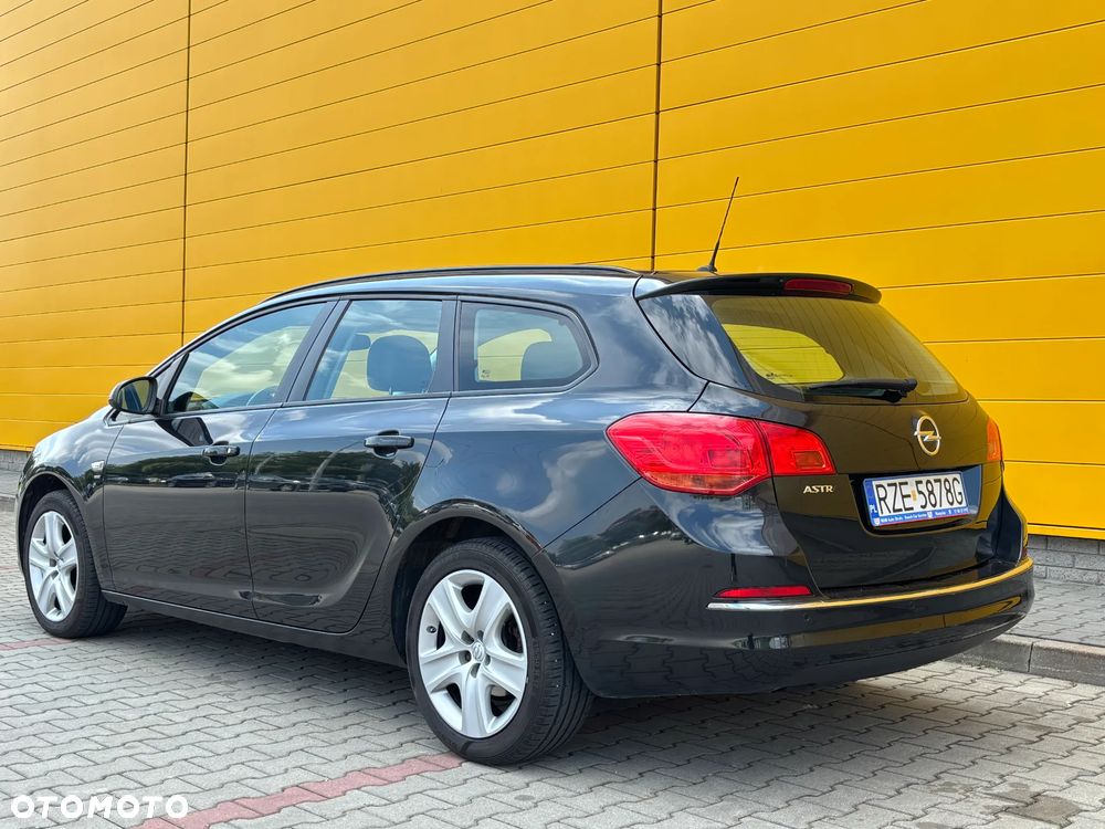 Opel Astra 1.4 Turbo Edition Sport - 9