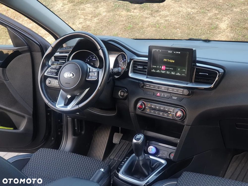 Kia Ceed 1.4 T-GDI GT-Line - 22