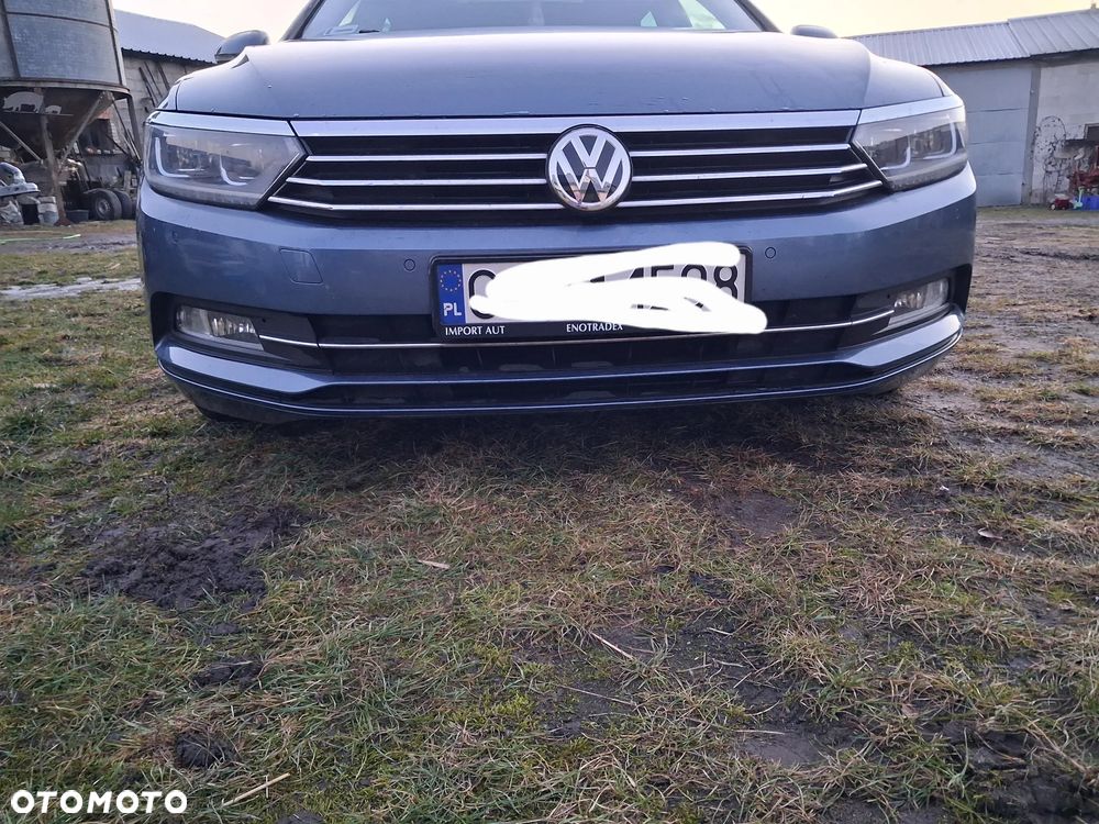 Volkswagen Passat 1.6 TDI BMT Comfortline - 3