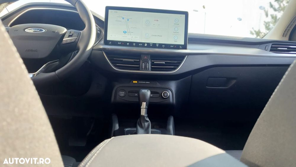 Ford Focus 1.0 EcoBoost 7DCT MHEV Titanium X - 11