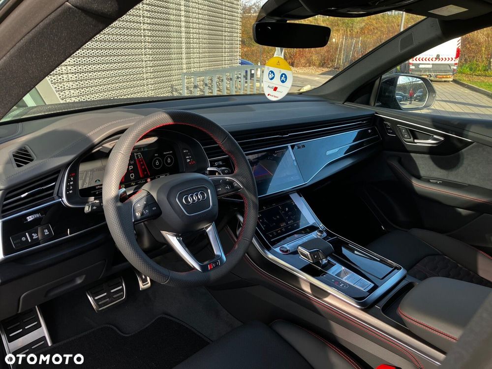 Audi RS Q8 - 15