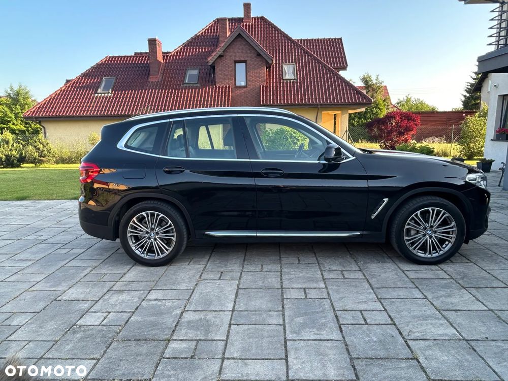 BMW X3 xDrive30i GPF Luxury Line - 7