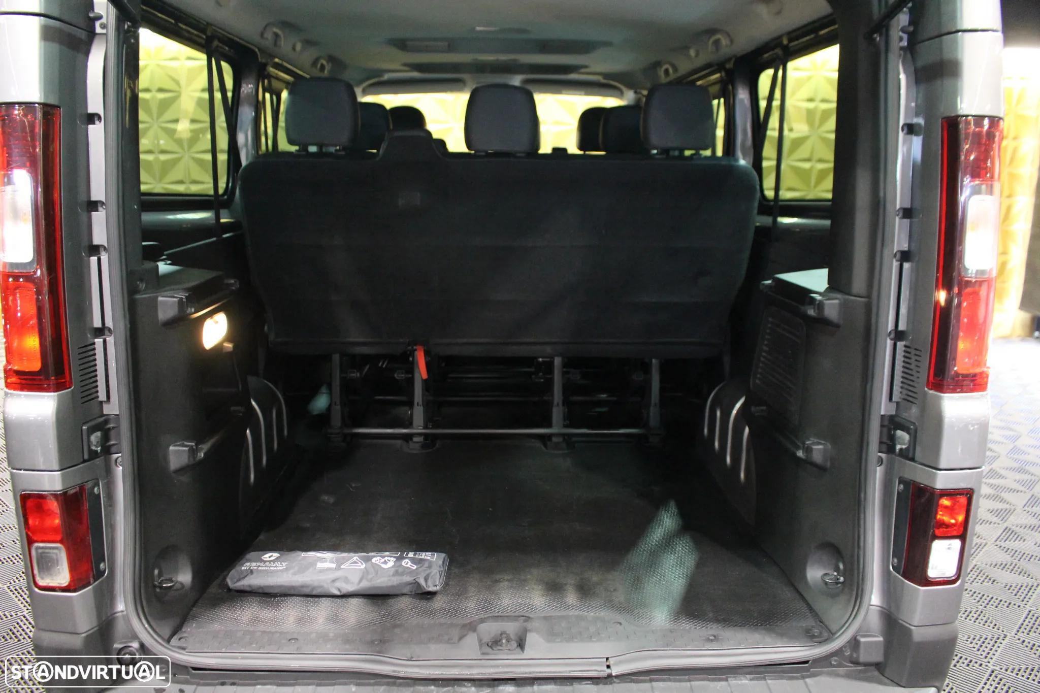 Renault Trafic 1.6 dCi L2H1 1.0T G.Life - 28