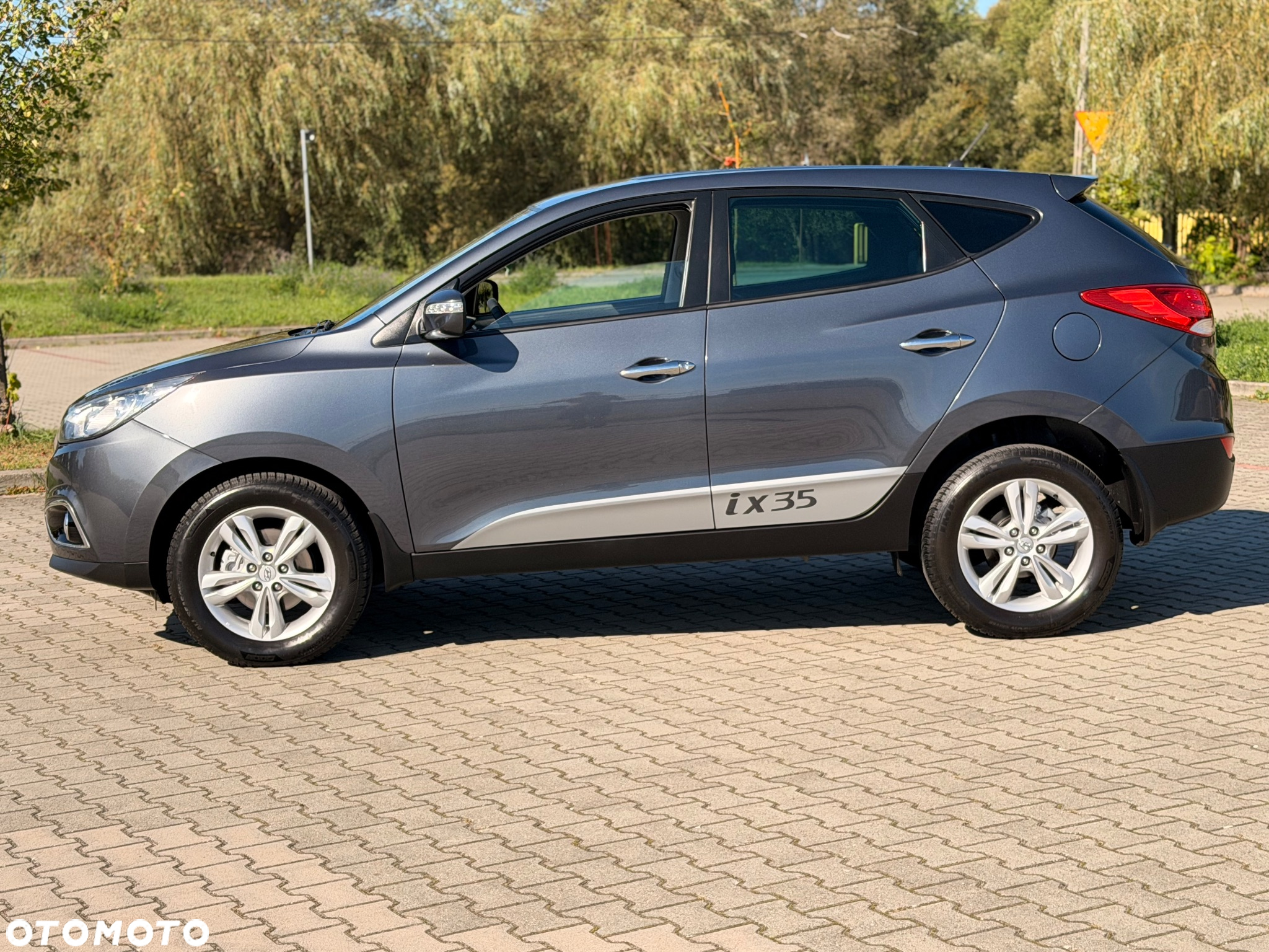 Hyundai ix35 2.0 CRDi Premium 2WD - 11