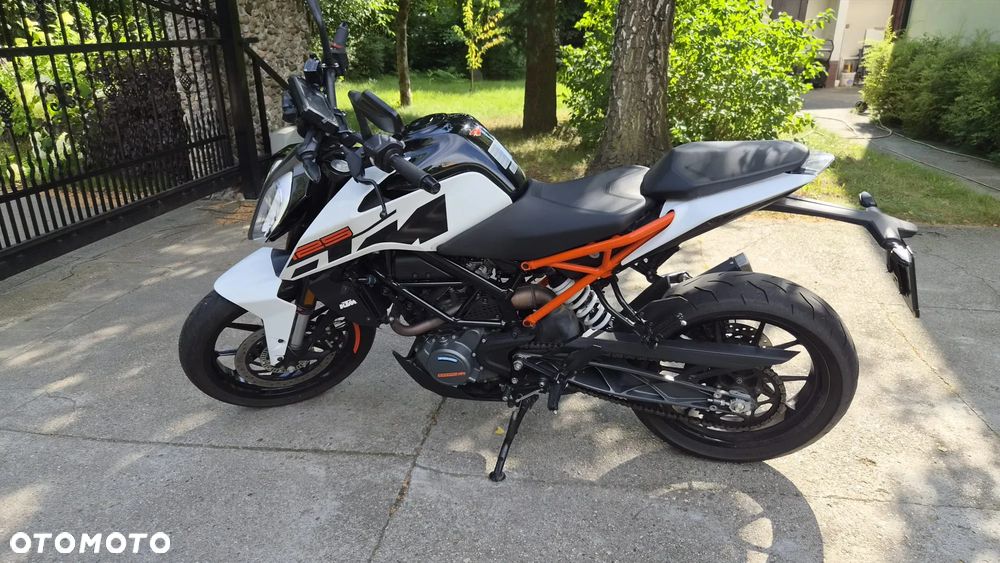 KTM Duke 125 - 1