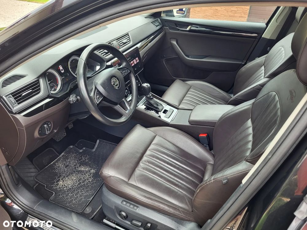 Skoda Superb 2.0 TDI 4x4 L&K DSG - 18