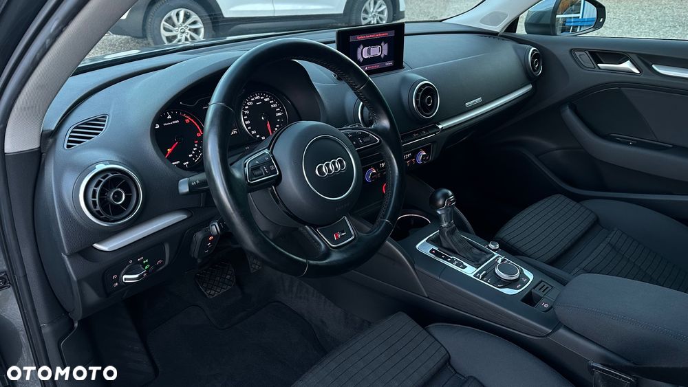 Audi A3 Sportback 2.0 TDI (clean diesel) quattro S tronic S line Sportpaket - 13