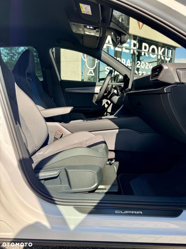 Cupra Formentor 1.5 eTSI mHEV DSG - 30
