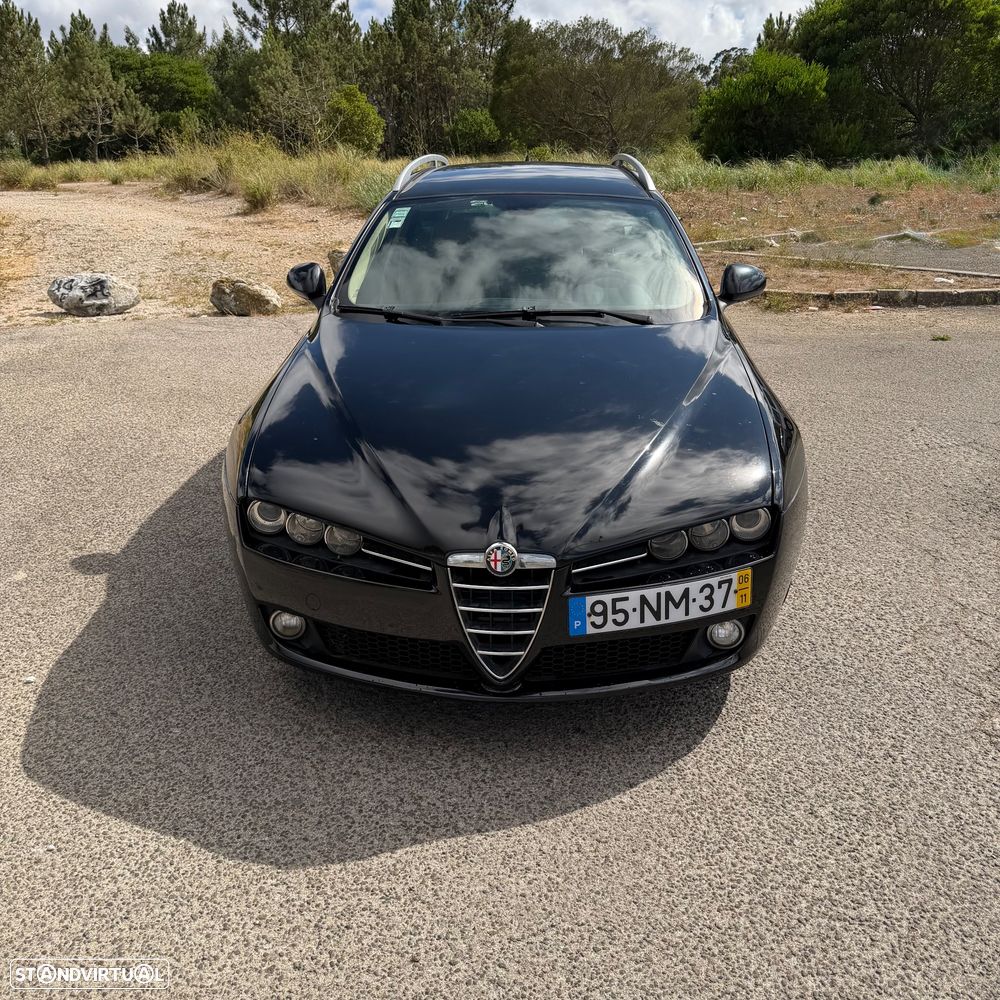 Alfa Romeo 159 - 2