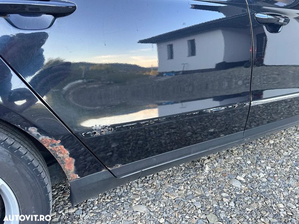 Volkswagen Passat 2.0 TDI DPF Comfortline - 16