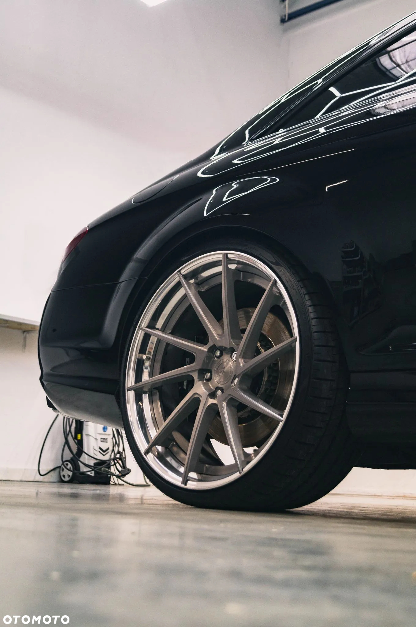 Mercedes-Benz CL 63 AMG 7G-TRONIC - 19