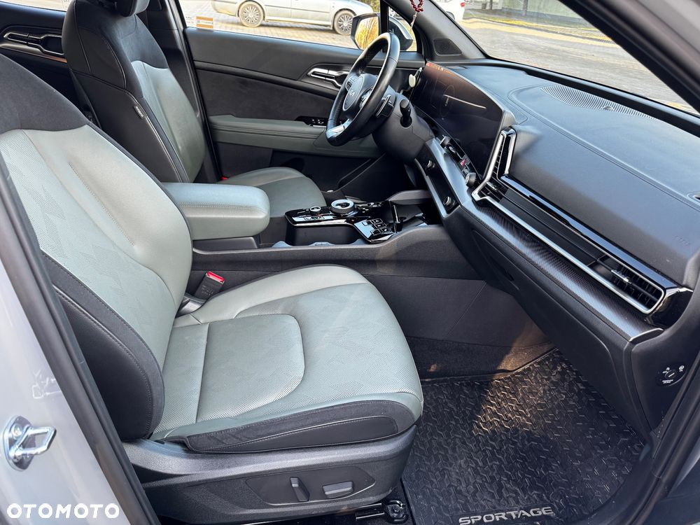 Kia Sportage 1.6 T-GDI HEV Anniversary 2WD - 35