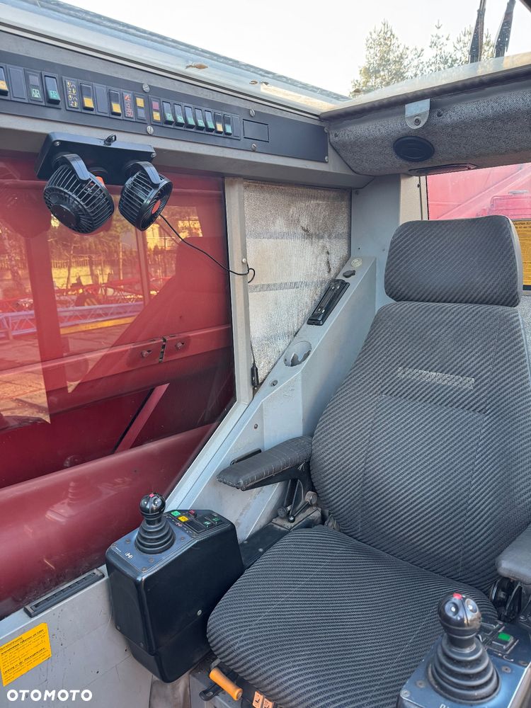 Liebherr LTM 1055/1 - 9