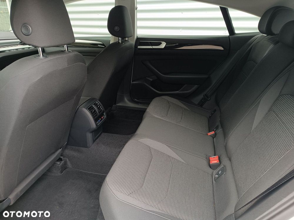 Volkswagen Arteon 2.0 TSI Essence DSG - 35