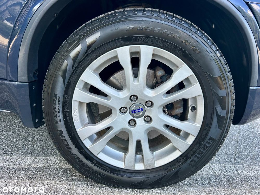 Volvo XC 90 3.2 AWD Executive - 38